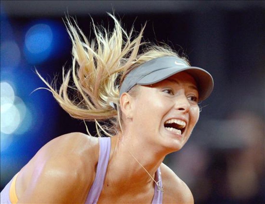 Sharapova se hace con el título en Stuttgart por tercer año consecutivo