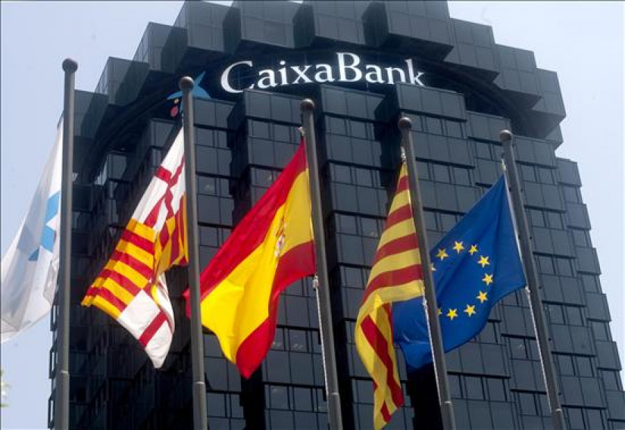 La CE autoriza una nueva empresa de Telefónica, CaixaBank y Banco Santander
