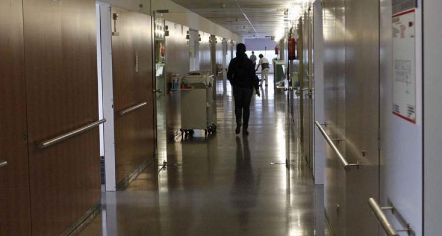 Detienen a un médico por presuntos abusos a una paciente en consulta