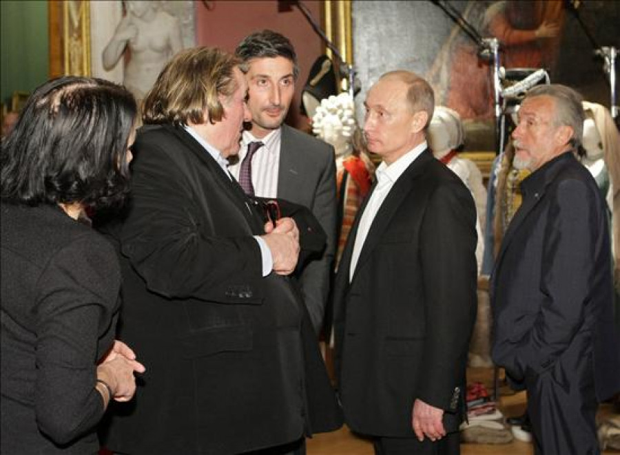 Putin se reúne con Depardieu, a quien concedió la ciudadanía rusa