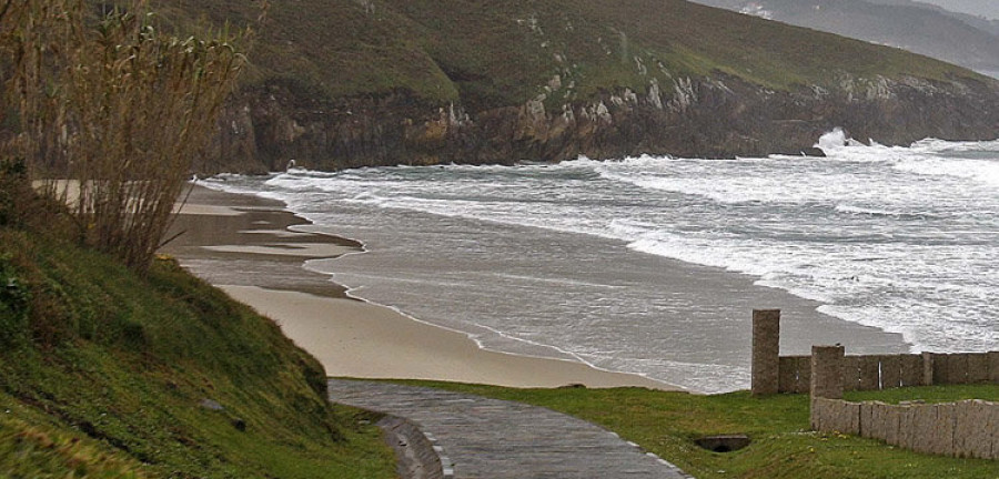 El Ayuntamiento de Arteixo saca a licitación los chiringuitos de la playa de Valcobo Pequeño