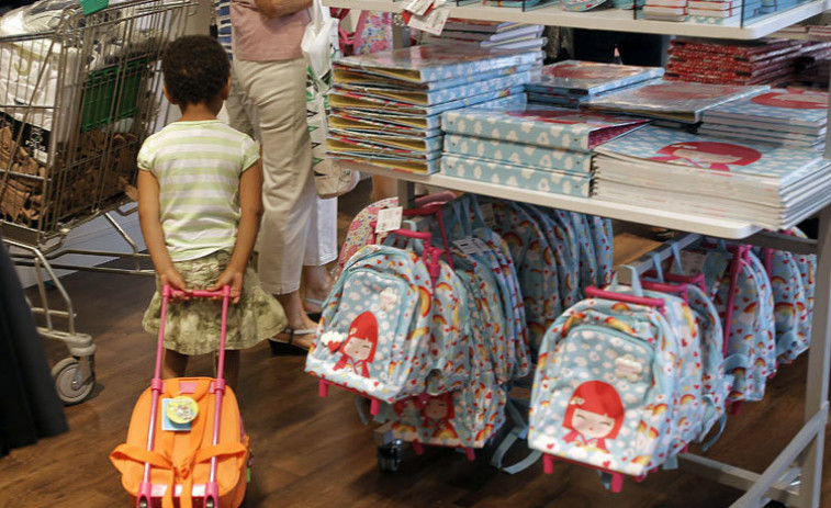 Vuelta al cole solidaria con Cáritas Coruña