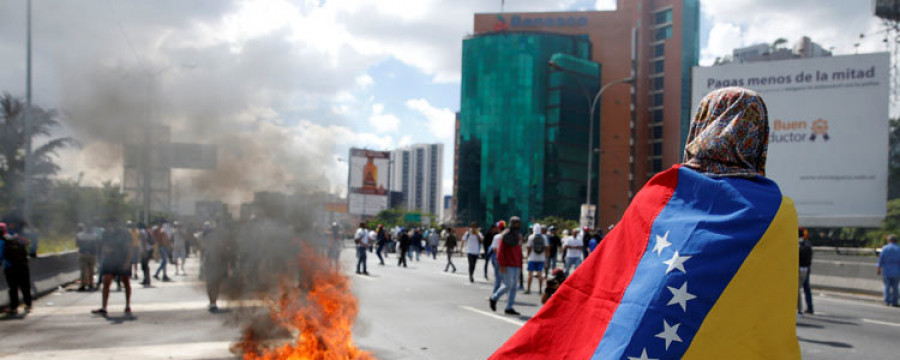 Capriles insiste a Zapatero  en la necesidad de celebrar  un referéndum revocatorio