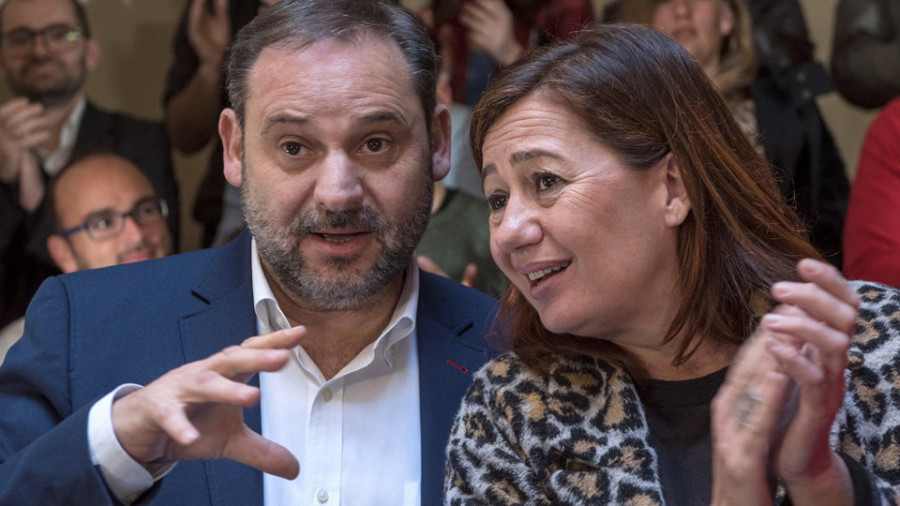 José Luis Ábalos alerta de que PP y Cs trabajan en un pacto que incluirá “las barbaridades” de Vox
