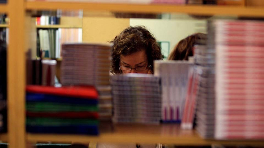 El PP pide que la Alta Inspección educativa supervise las materias comunes en los libros de texto