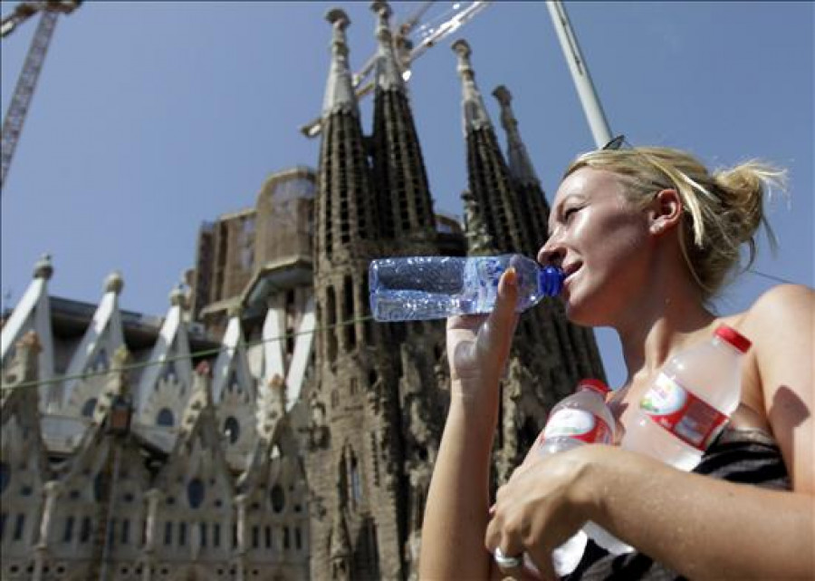 Los turistas extranjeros gastan en España un 6 por ciento más hasta julio