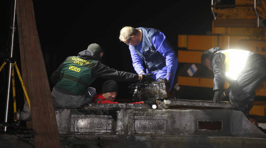 La Guardia Civil se incauta de casi dos toneladas de sardina en Portosín