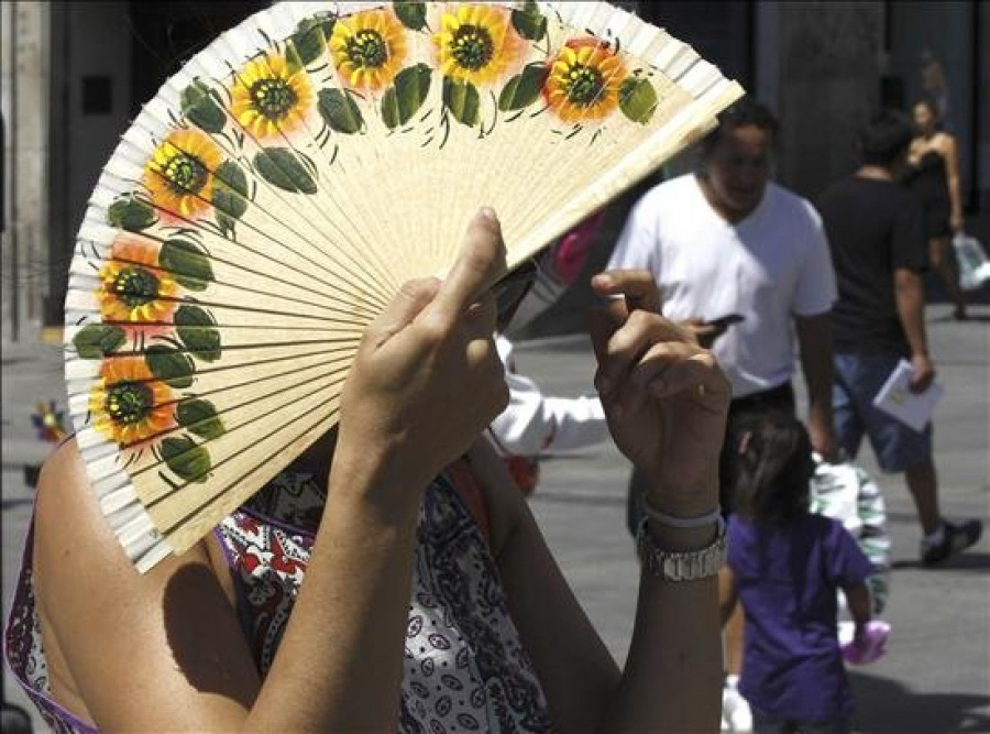 Temperaturas de 40 grados "estrenan" un verano que hasta hoy se resistía