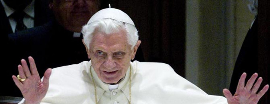 Benedicto XVI desembarca en Twitter con la cuenta @pontifex en ocho idiomas