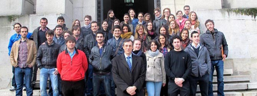 Estudiantes de Derecho conocen en el Tribunal Superior el entramado judicial