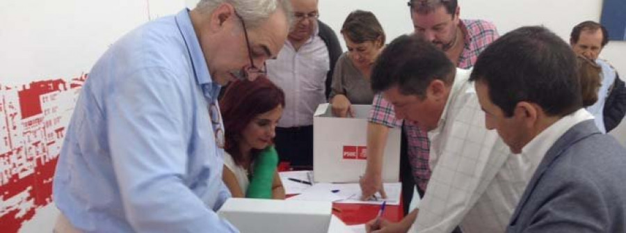 La asamblea local del PSOE apuesta por Javier Losada y Fito Ferreiro como parlamentarios