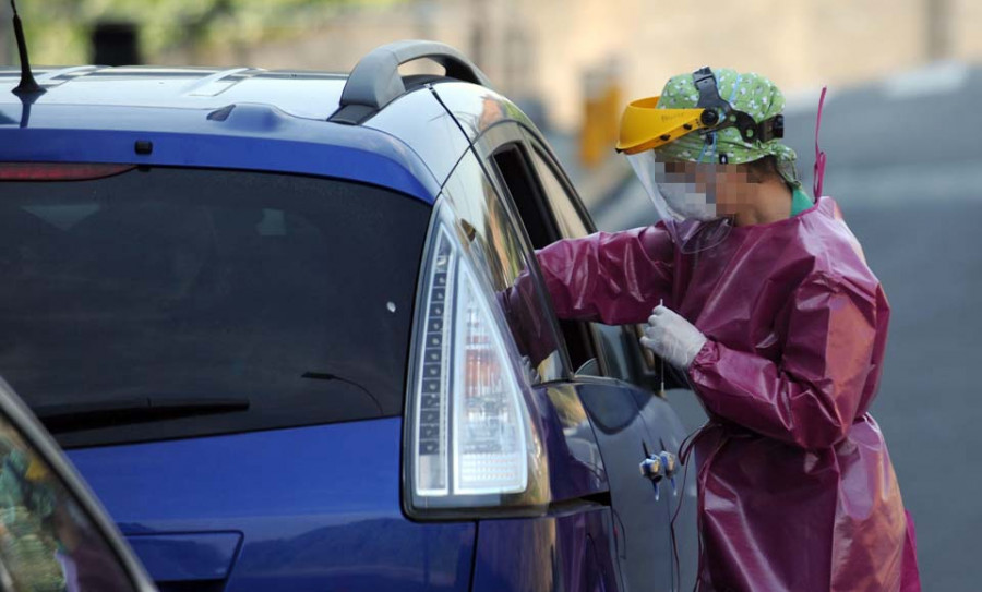 El área sanitaria coruñesa se apunta 25 nuevos casos de Covid-19 en un día