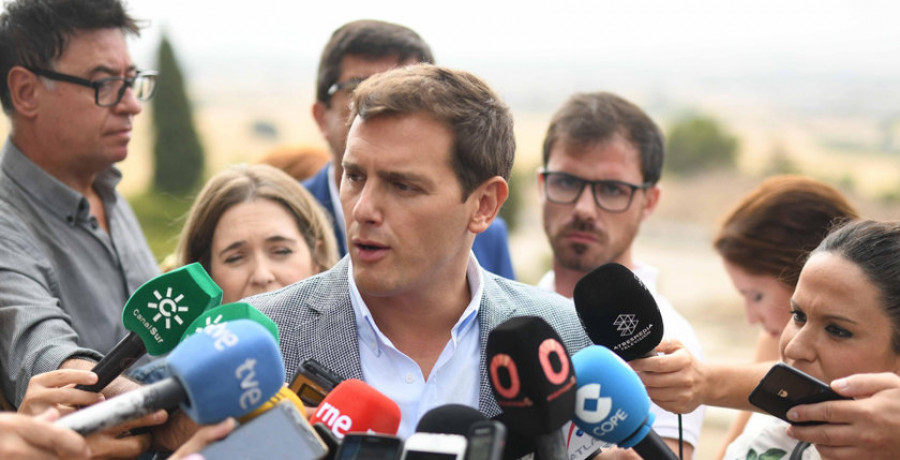 Rivera da un ultimátum para salvar el pacto de investidura en Andalucía