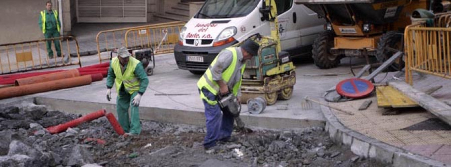 La ciudad se llena de la noche a la mañana de cortes por obras