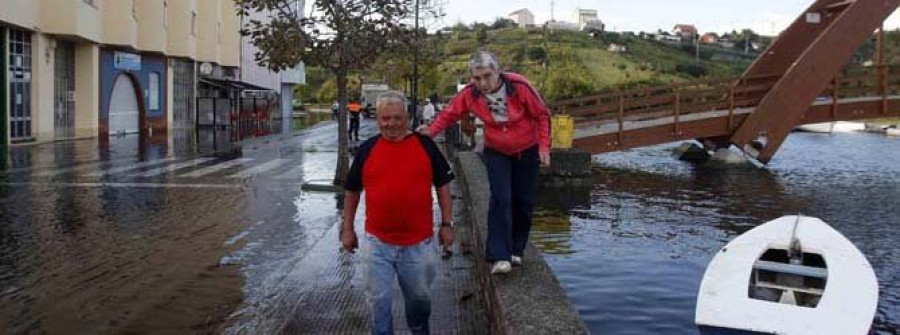 El alcalde de Betanzos insiste en exigir a la Xunta una solución para las riadas de A Ribeira