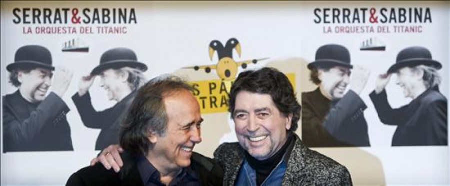 Serrat y Sabina, "un colibrí y un cuervo", mitigan la crisis contraatacando