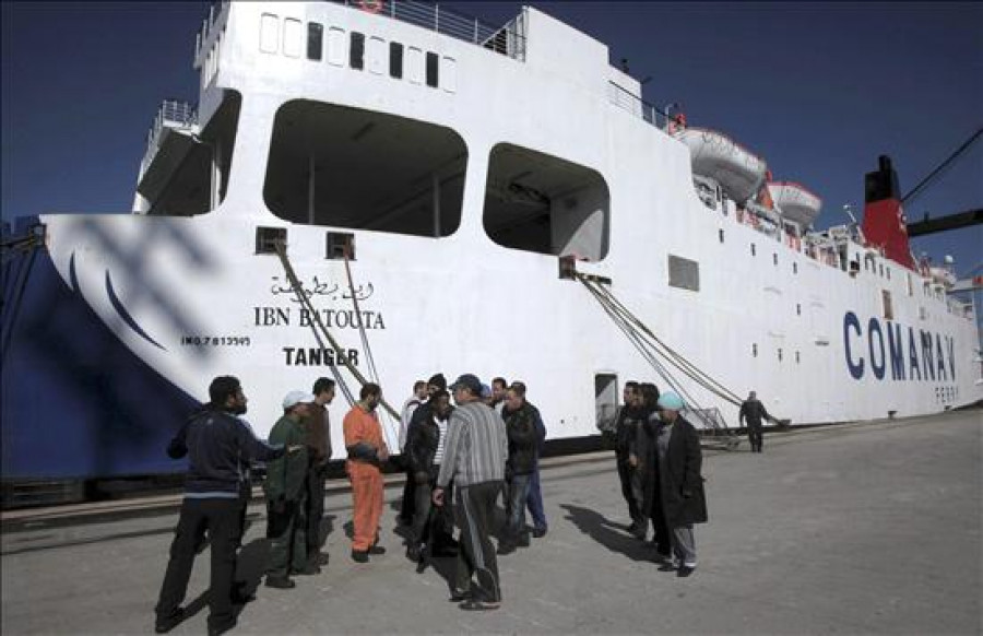 El cese de la naviera Comarit deja a 104 tripulantes a su suerte en Algeciras