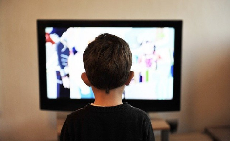 Uno de cada cuatro españoles ya no ve televisión tradicional