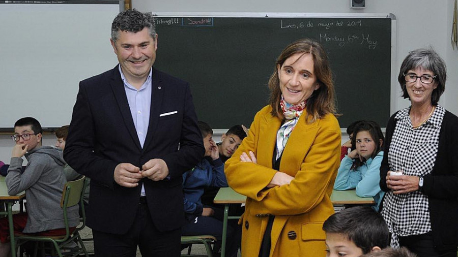 Educación destinará casi un millón de euros a rehabilitar el colegio Vicente Otero de Carral