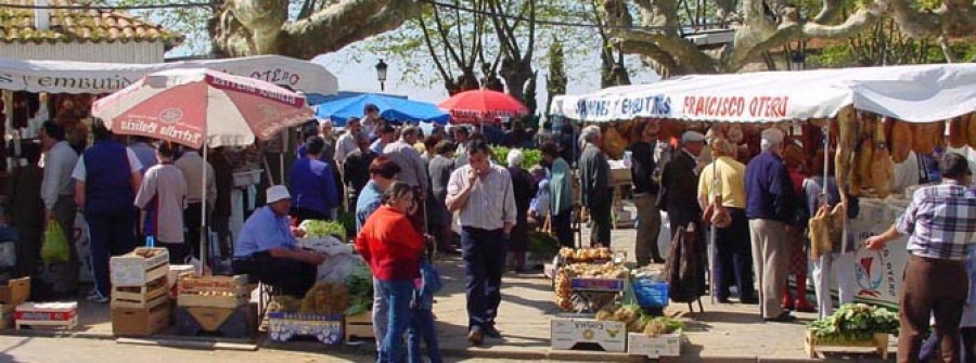 EU de Cambre insiste en que la feria vuelva a su ubicación