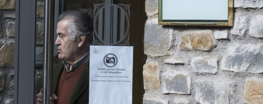 Bárcenas pide reincorporarse al PP y el partido lo rechaza