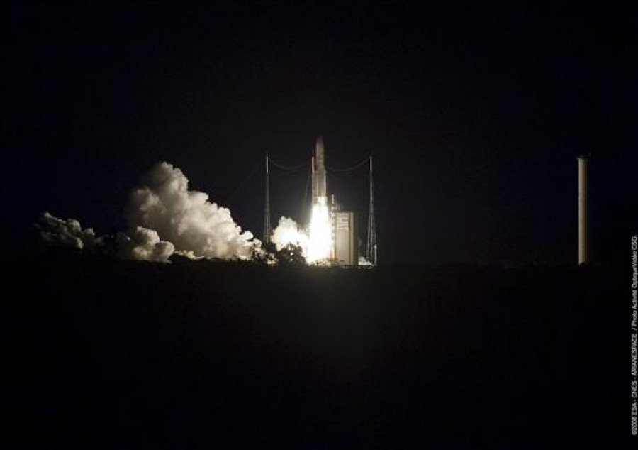 Un cohete Ariane 5 pone en órbita el satélite español Amazonas 3 de Hispasat