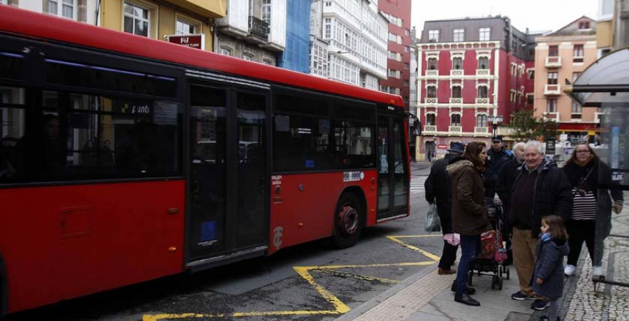 El Gobierno municipal quiere aplicar una rebaja en las tarifas del autobús urbano