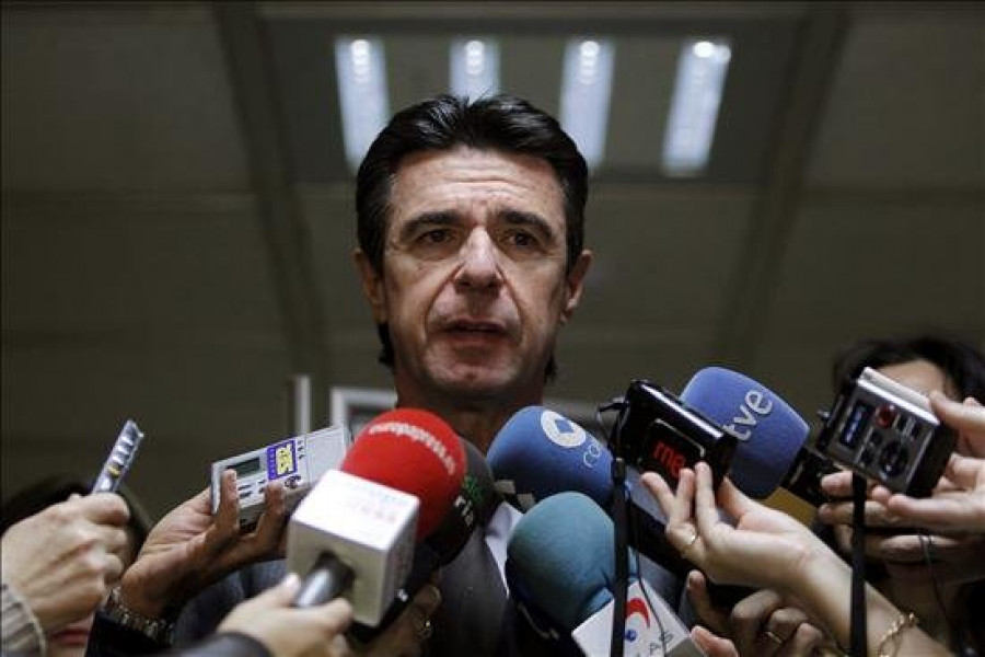 Soria asegura que la "farsa antiprospecciones" ha empezado a "desmoronarse"