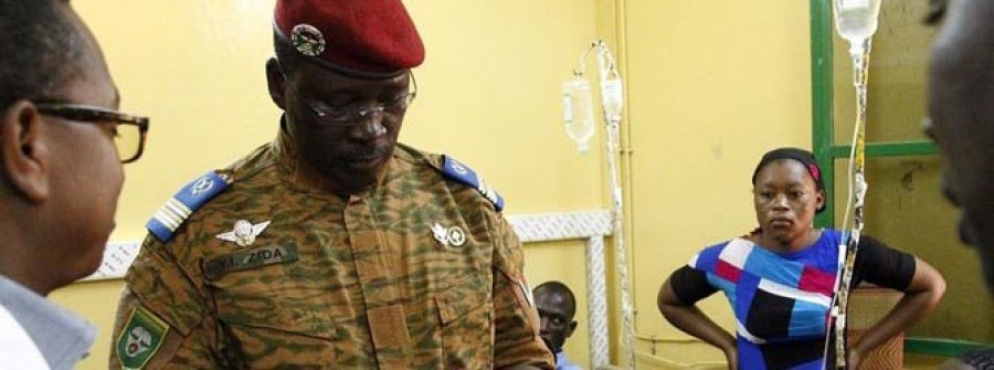 El Ejército negocia para dejar paso a un Gobierno civil de transición en Burkina Faso