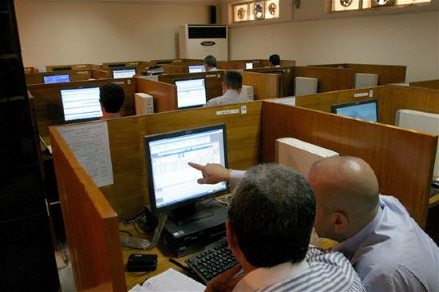 El trabajo nocturno o las comidas a horas irregulares dañan la salud