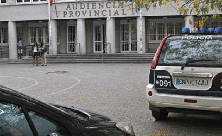 La acusada de prostituir a mujeres en Ferrol asegura que estaba ahorrando para un viaje