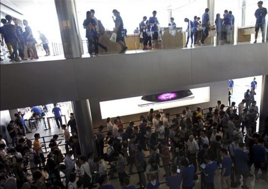 El iPhone 6 se agota en Hong Kong y deja a clientes con las manos vacías