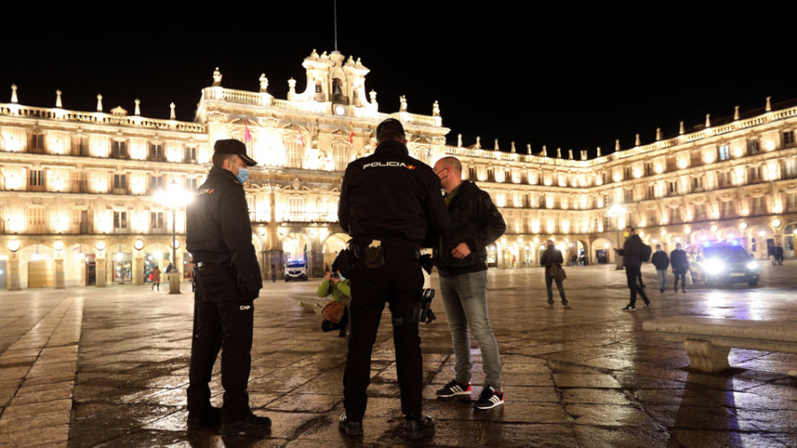 El Gobierno central recurrirá el adelanto del toque de queda  a las 20.00 horas  en Castilla y León