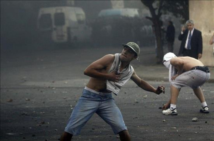 Más de 120 detenidos y 70 heridos en disturbios en Buenos Aires tras el Mundial
