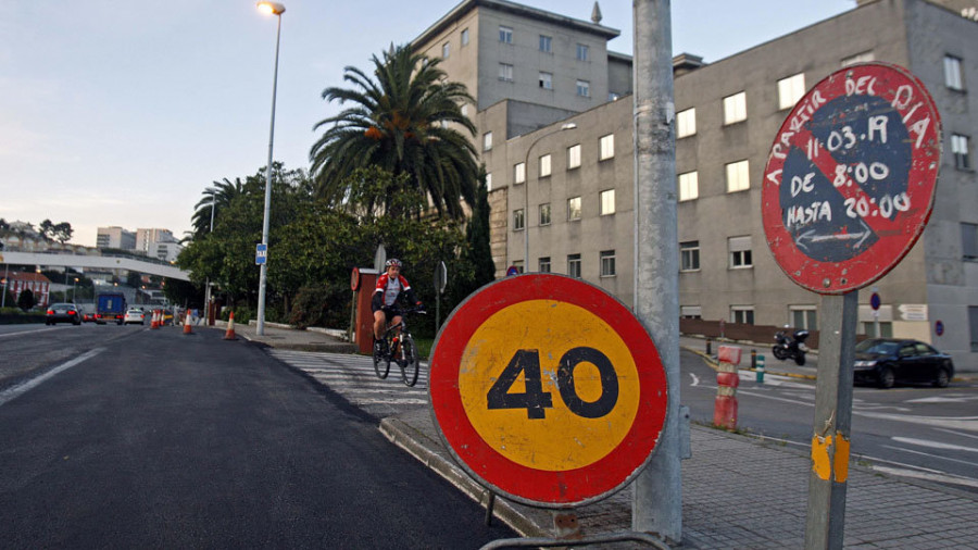 Confusión en el entorno del Materno  por el inicio de las obras del carril bici