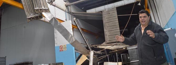 Los daños de un tornado en Ignacio González Montes paralizarán mes y medio su actividad
