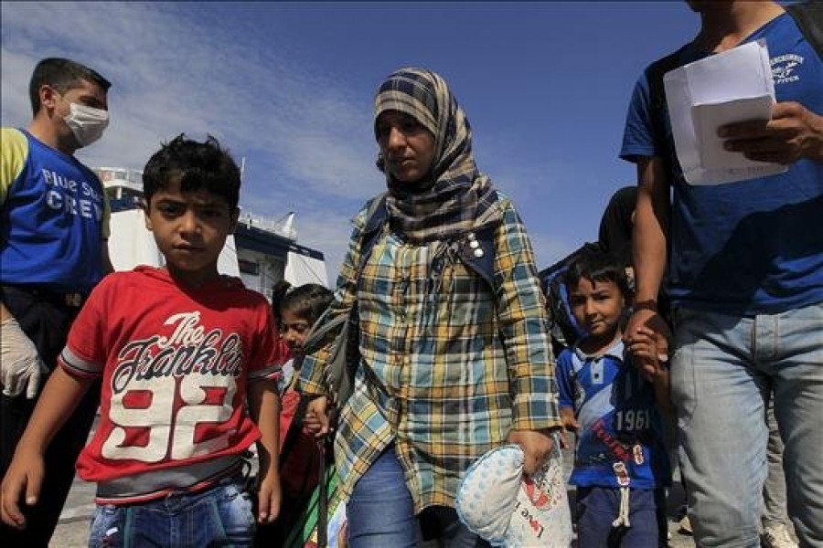Argelia ofrece escolarización y alimentación gratuita a los refugiados sirios
