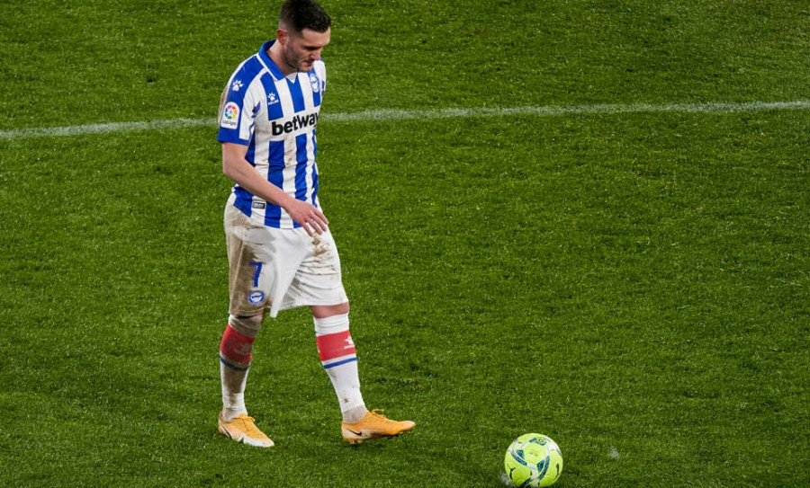 El Alavés, con la duda de Lucas, ante un Sevilla en alerta covid