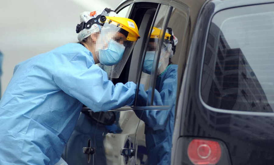 Galicia suma dos pacientes hospitalizados por Covid-19 y la cifra total asciende a seis