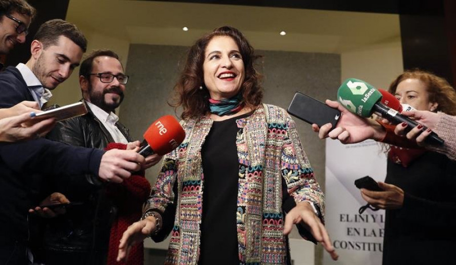 María Jesús Montero dice que España se juega "si queremos derechos y avances o retroceso"
