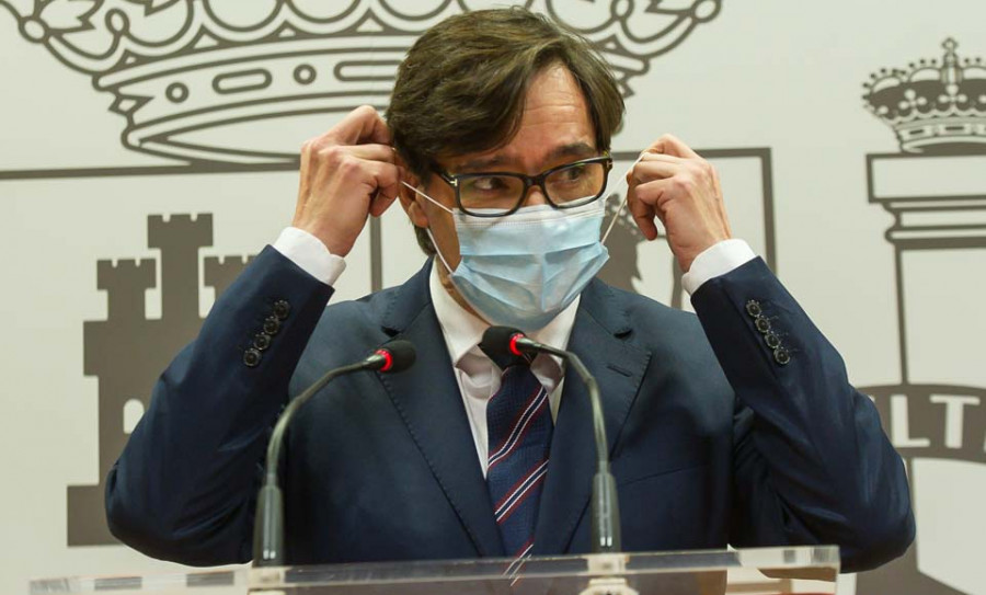 La vacuna dará la “estocada de muerte” al virus aunque no todo acabará en 2021