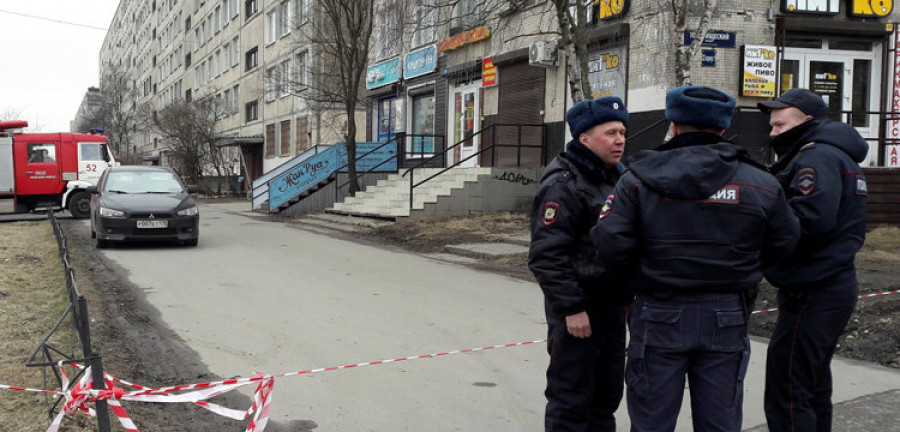 Desactivan una bomba en la casa de San Petersburgo donde vivían cómplices del suicida