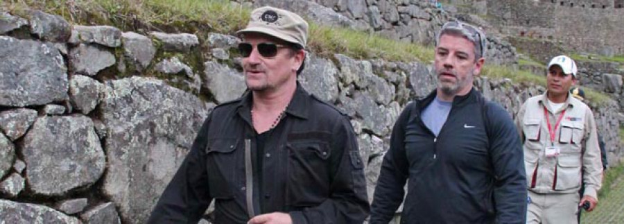 Bono consigue al fin visitar Machu Picchu