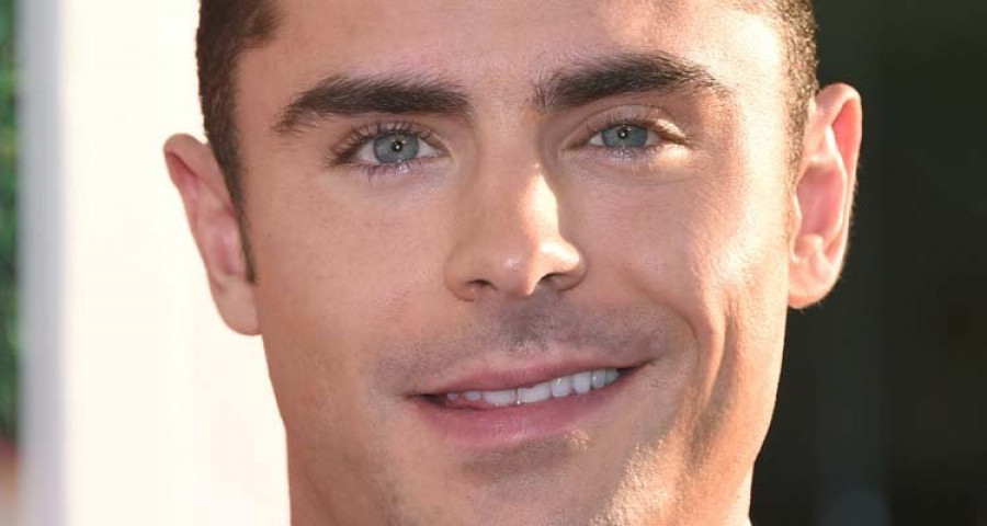 Continúa el tonteo entre el actor Zac Efron y la gimnasta Simone Biles