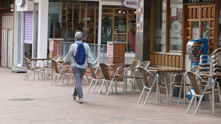 Madrid acusa a Sanidad de imponer las restricciones para “vender el caos”