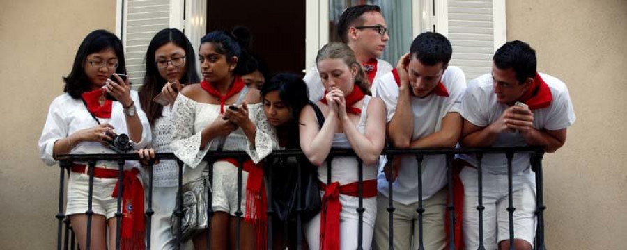 La grabación de la agresión sexual en Pamplona muestra la participación de los cinco detenidos