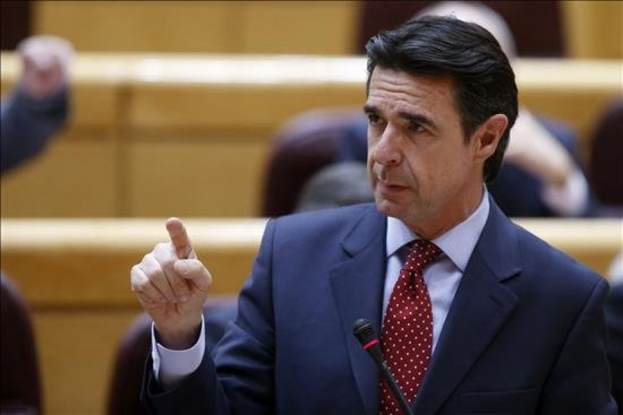 Soria dice que la mejor nota de la deuda les anima a seguir con las reformas