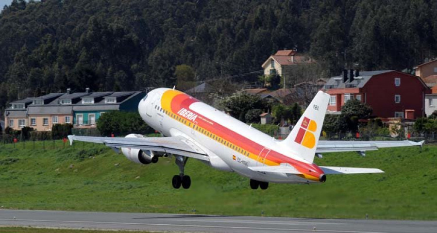 El ascenso de pasajeros en Vigo relega a Alvedro a ser el tercer aeropuerto gallego