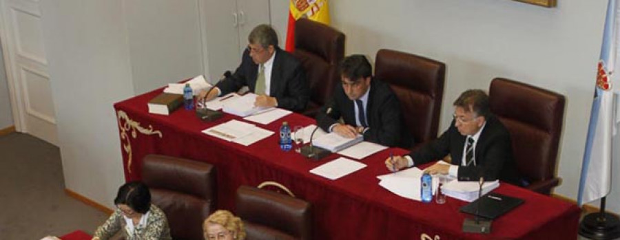 La Diputación aprueba por mayoría adjudicar la gestión  del Colón a Eulen