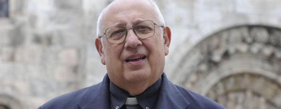 José María Fuciños será nombrado abad de la Colegiata, después de treinta años como canónigo